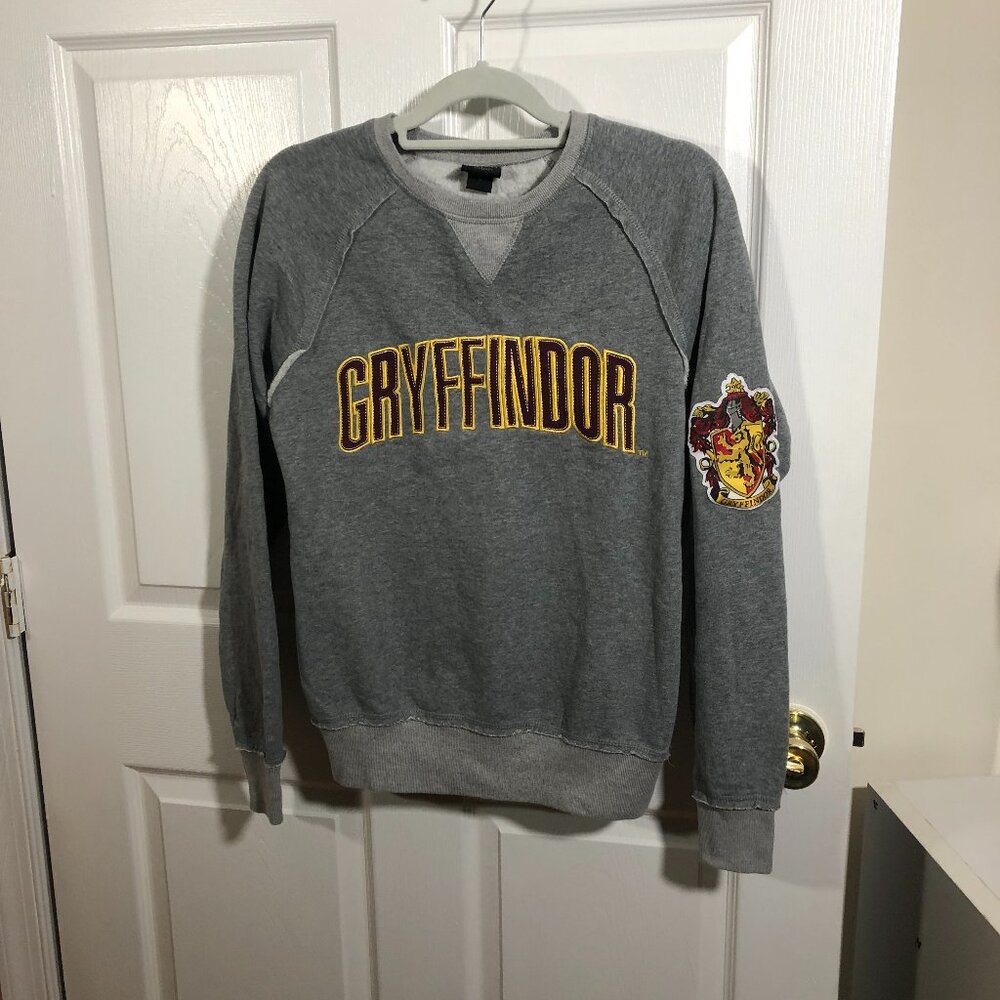 Harry Potter Gryffindor unisex gray sweater, Branding on chest, S